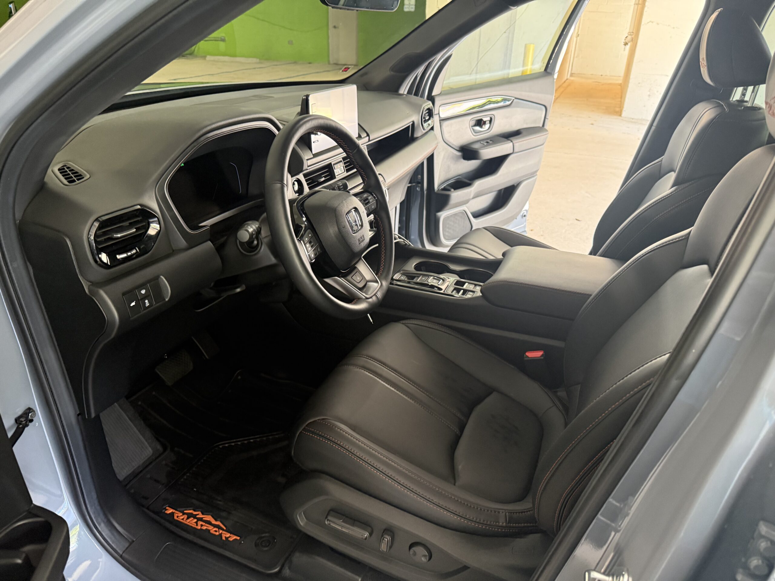 Interior car detailing results in St. Cloud FL